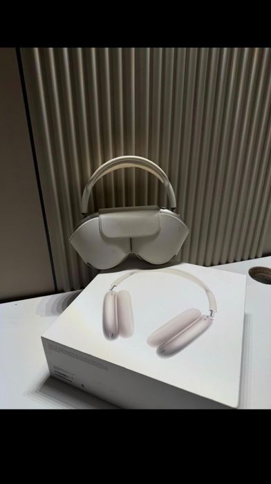 Продам наушники Airpods Max