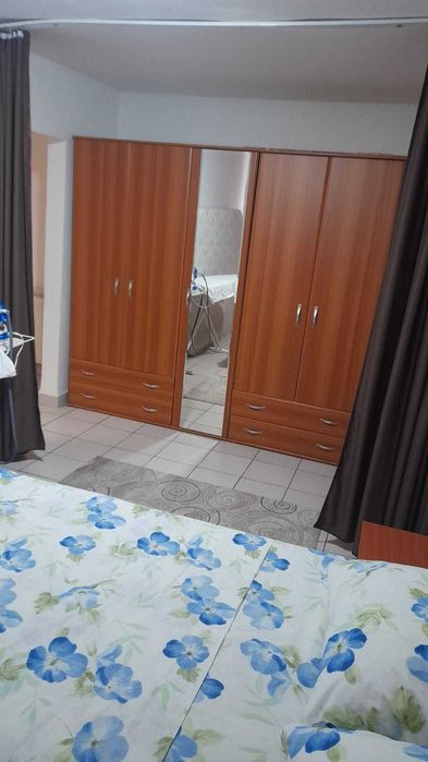 Apartament 3 camere 70 mp etaj 1, decomandat, Rovinari