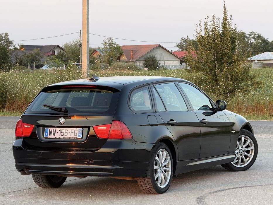 BMW 3 Series 2011 — imagine 3