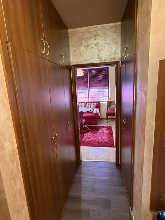 Дава се под наем Четиристаен апартамент в Пловдив, Мараша - 100 кв.м за 528.36 € - Снимка #1