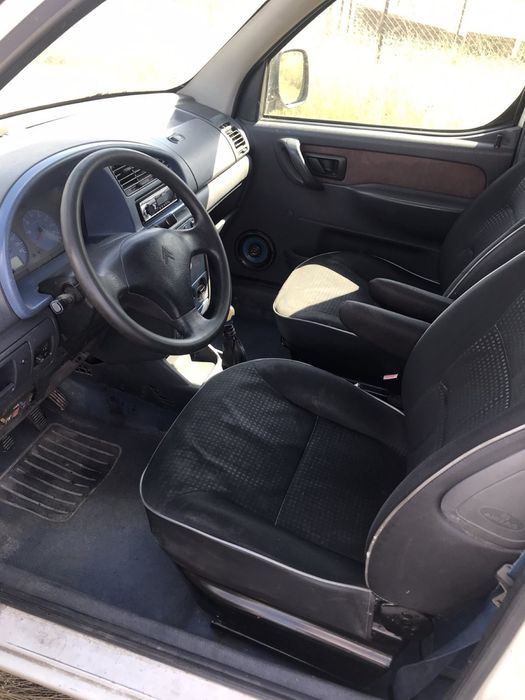 Citroen Berlingo на части