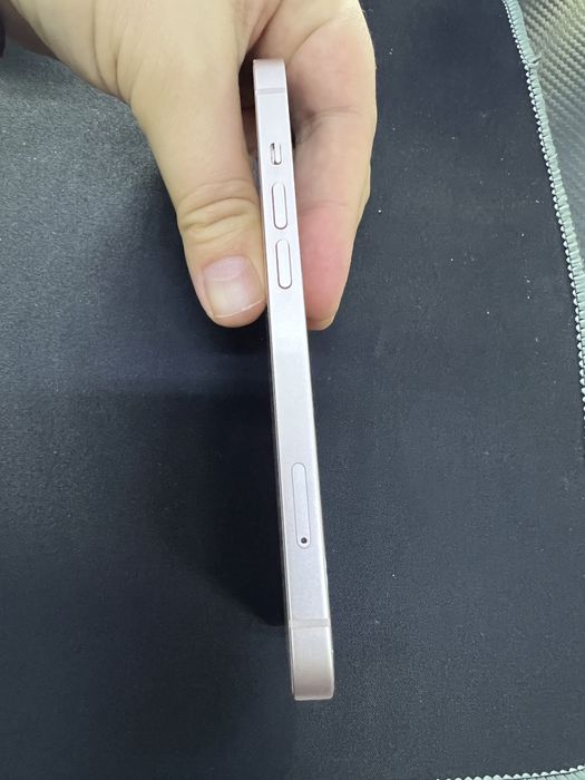 iPhone 13 с Cloud батерия 100%