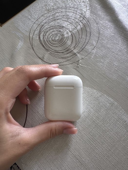 Airpods оригинал
