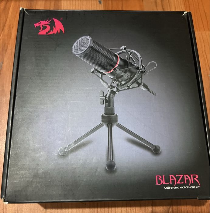 Клавиатура, колонки, микрофон