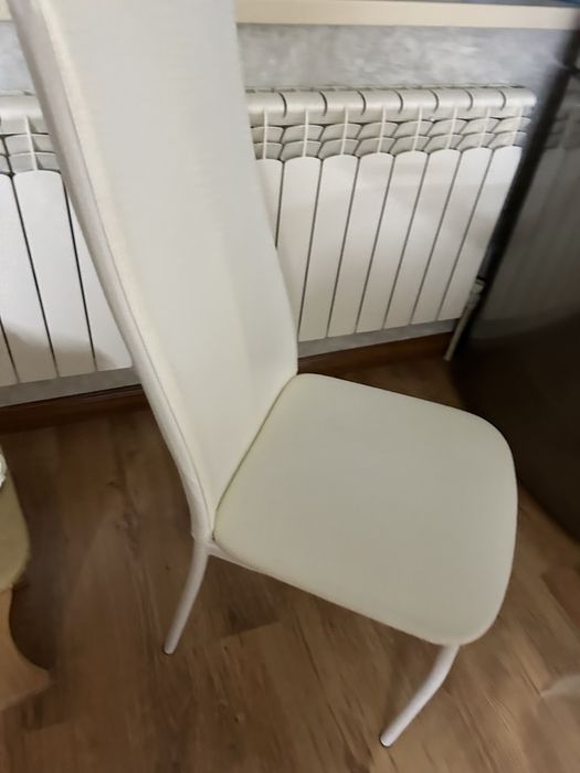 Продам стол со стульями