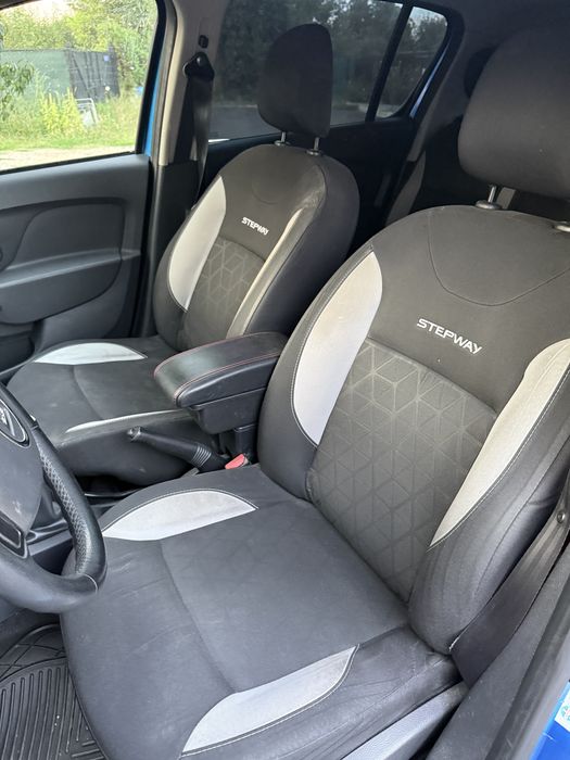 Dacia Sandero STEPWAY / 0.9 + GPL / 90CAi / Navigație / Pilot automat / Aer conditionat functional