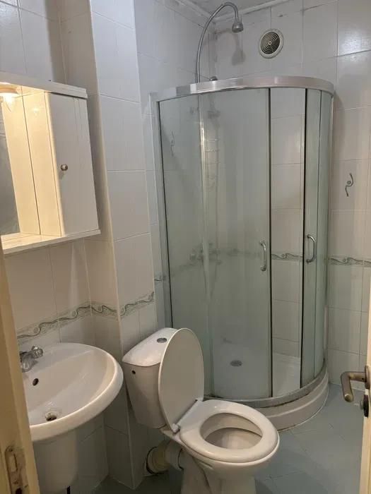 Дава се под наем Многостаен апартамент в Пловдив, Младежки Хълм - 220 кв.м за 1100 € - Снимка #11