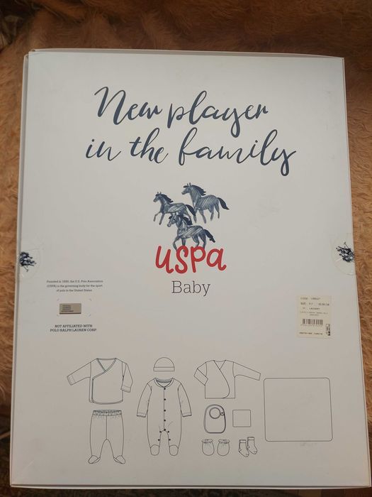 Чисто нов бебешки  комплект за изписване