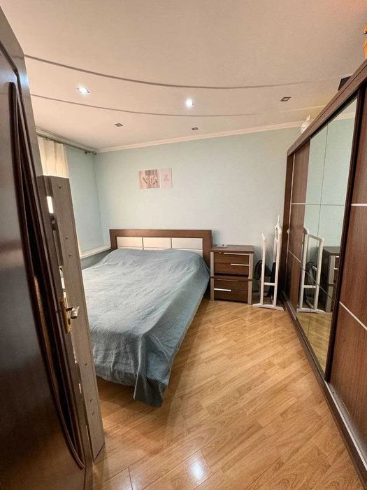 Квартира 2/4/5 Ц-1, Садык Азимова
Ориентир: Японское посольство