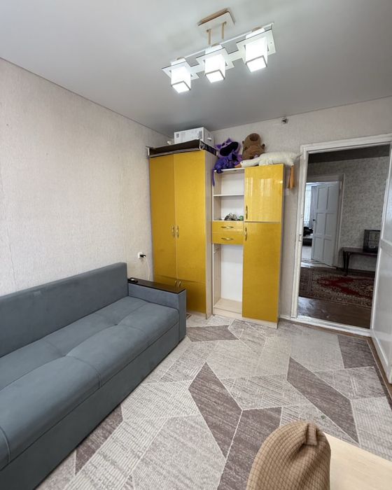 Продаю 3х комн кв., улучшенной планировки.