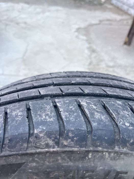 Летние шины 215/55/17