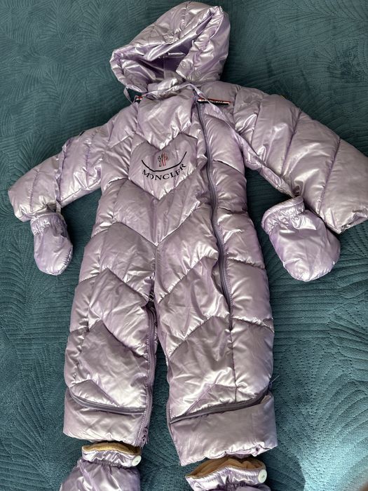 Продам детский зимний комбинезон