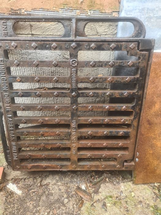 Grătar canalizare D400, 46×46 cm, fontă ductilă, nou