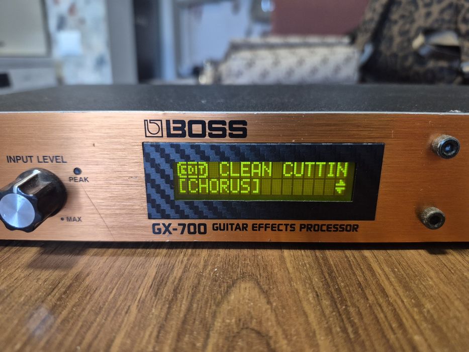 Procesor rack Boss GX700