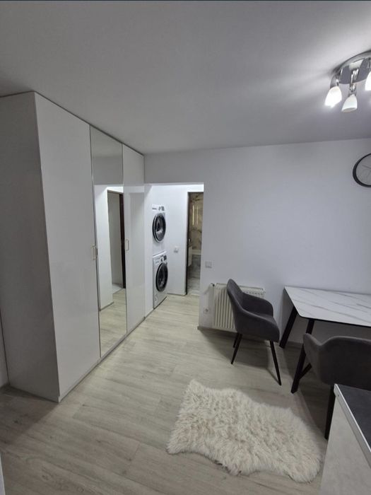 Apartament 2 camere decomandat
