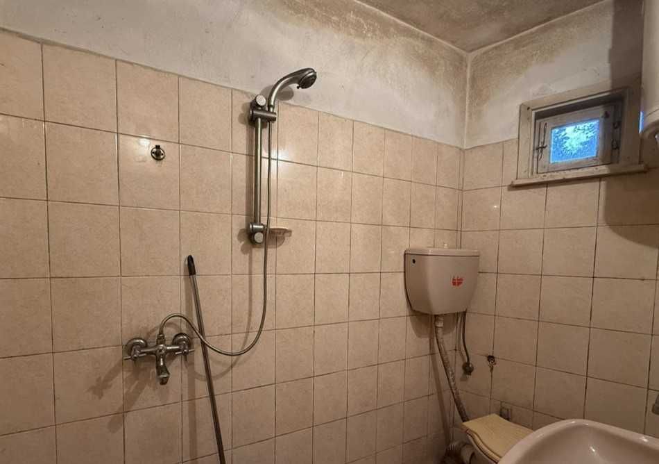 Къща в с. Съботковци, общ. Габрово