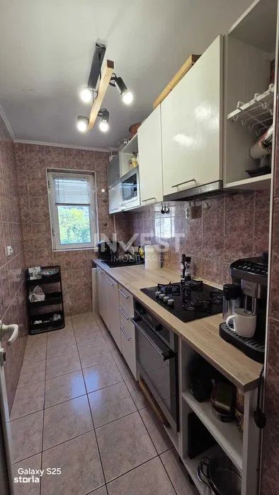 Apartament 2 camere, decomandat, zona Pacurari -Posta, Iasi