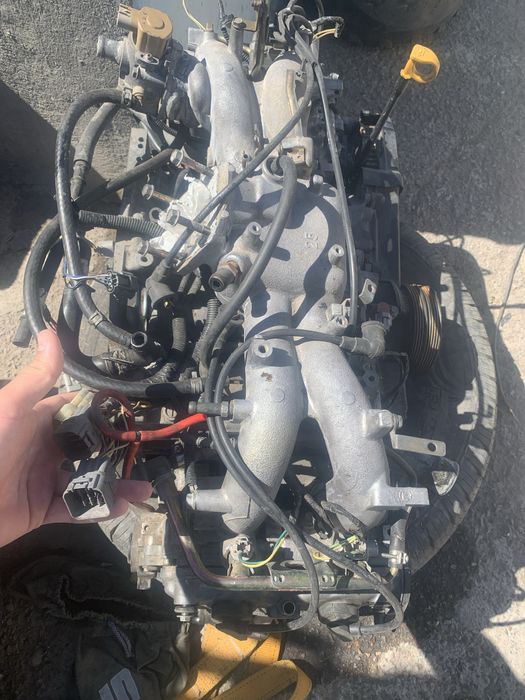 Продам двигатель на субару 2,5