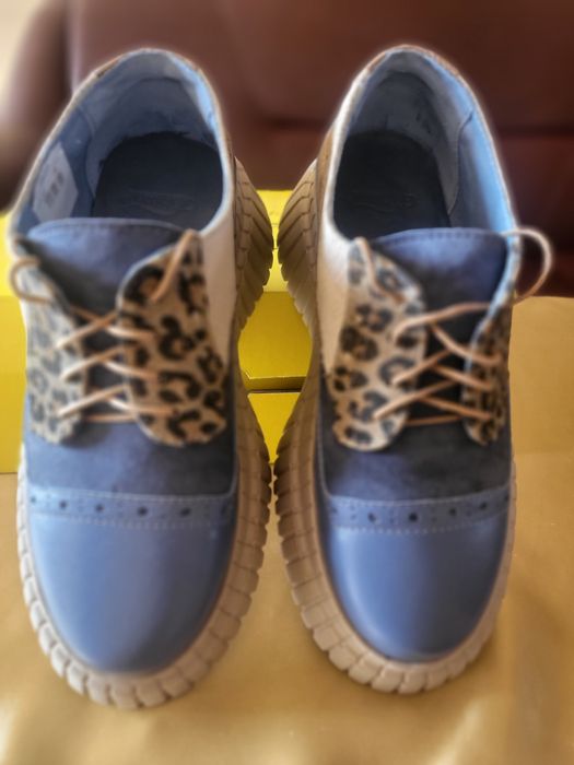 Gabina 36 сникърси естествена кожа