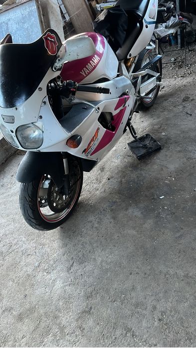 Vând sau Schimb cu Auto