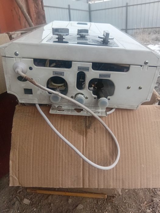 Продам газовую колонку