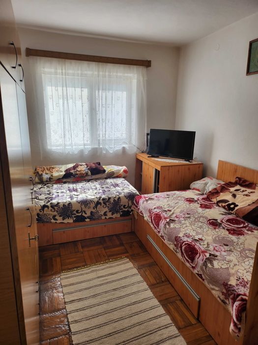 Vand apartament situat in sat Coseri,jud.Arges