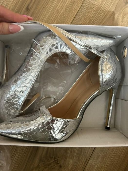 Сребърни официални обувки 'Sheen 40 номер