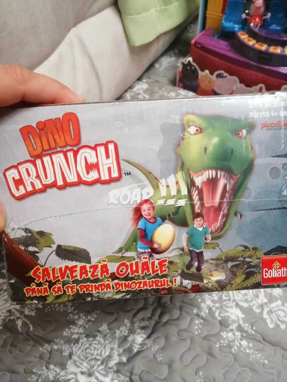 Toys, Dino Crunch Game