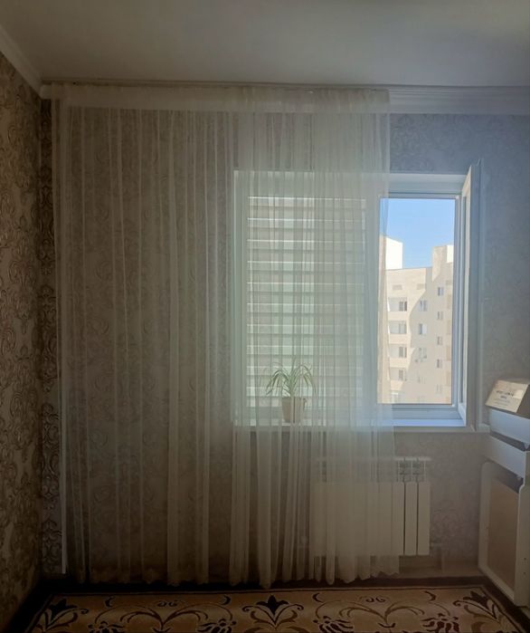 Продам шторы с тюлью