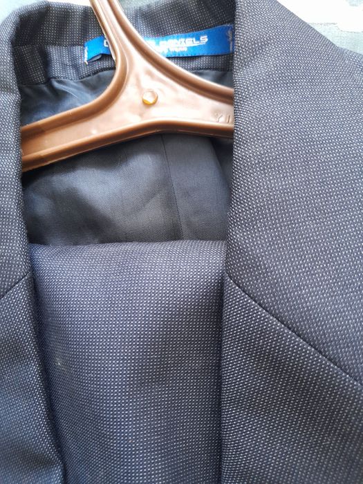 Мужской костюм 8000 тг