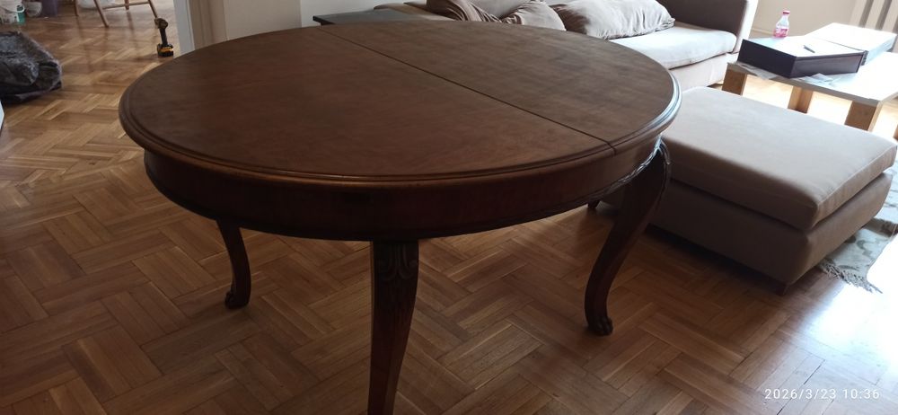 Реставрация на мебели и дърворезба