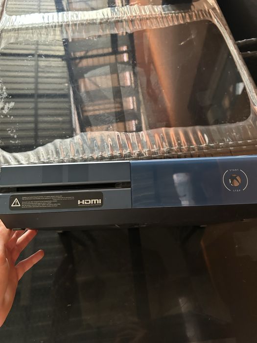 Vand sau schimb cu pc