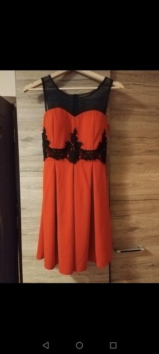 Vand haine marimea s-m