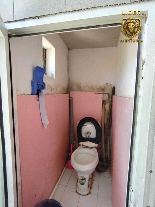 Срочно продается 3 комнатная квартира 62м2 Цена 19.200 у.е.