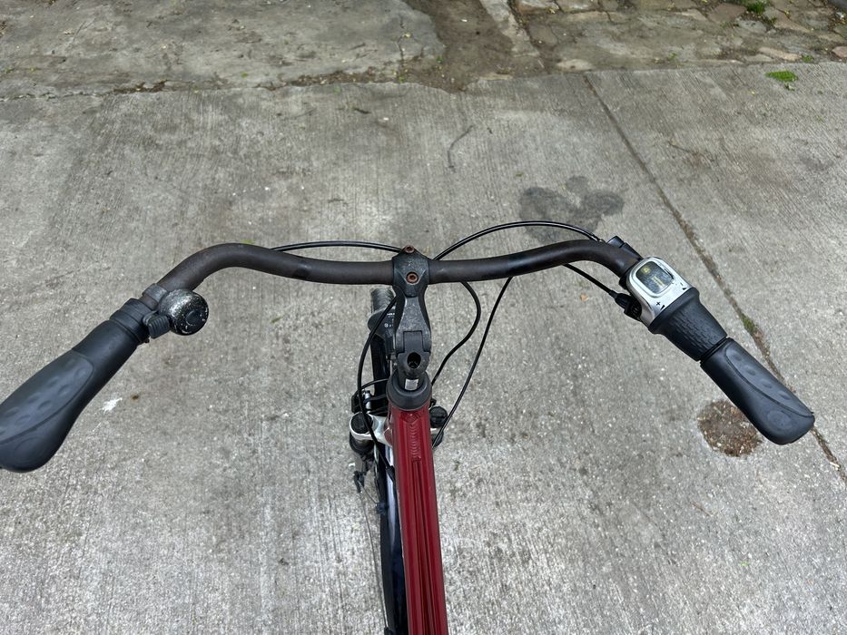 Bicicleta  de dama  Olandeza marca Bocas aluminiu 8 viteze in butuc frana HIdraulica