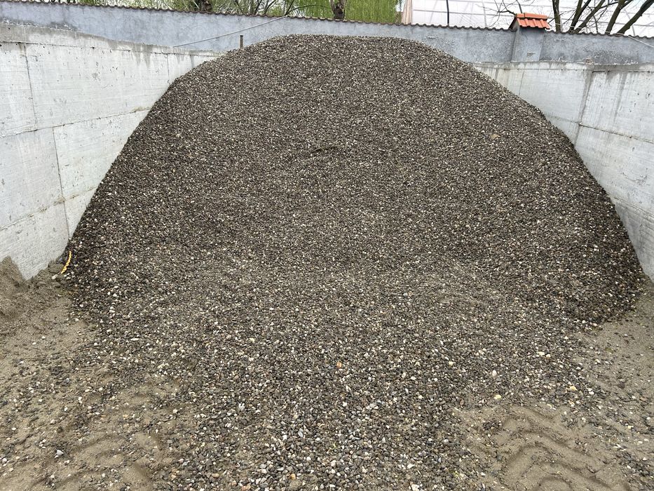 Aduc 1-27Nisip piatra 8-16 16-32 pamant refuz ciur  margaritar balast