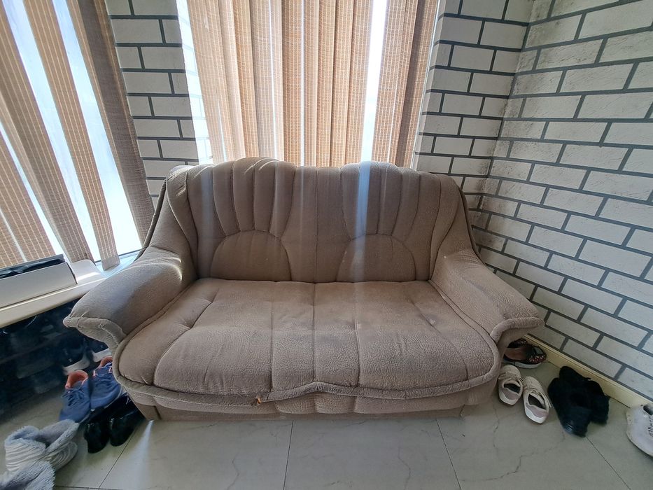 Продам диван б/у