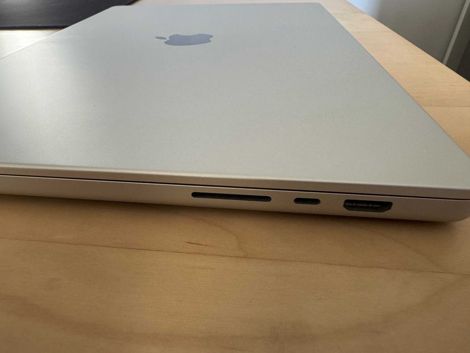 Apple MacBook Pro 16'' M1 Max 32Gb 1Tb Space Gray — миниатюра 4