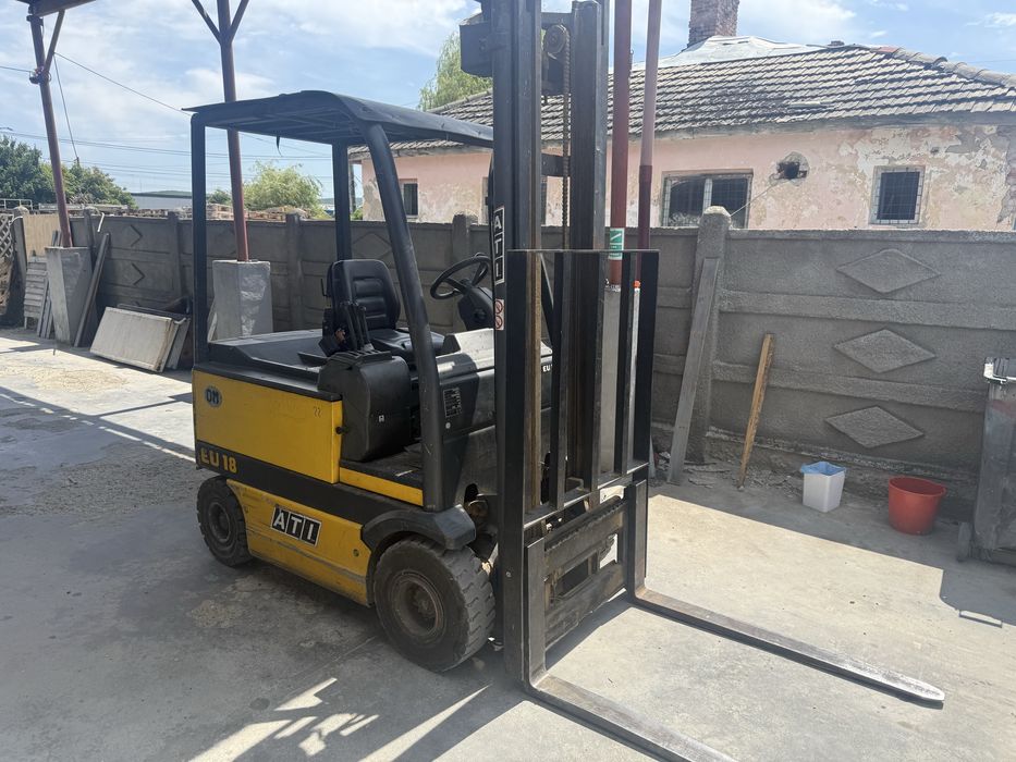 Stivuitor de vanzare