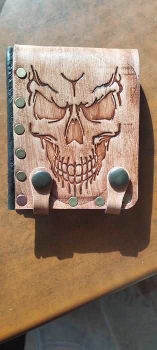 Портфейл от естествена телешка кожа