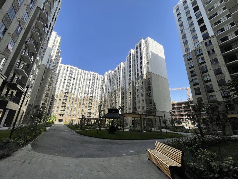 Продаются 2 квартиры OZMAKON Свои 3 комнатные, 76 м2 Без посредников