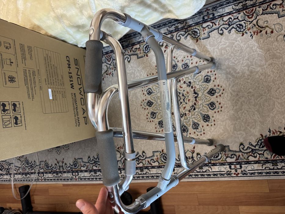 Шагающие ходунки