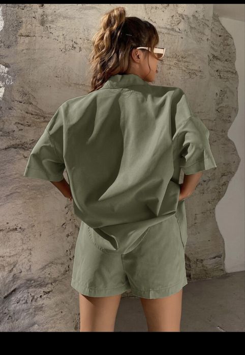 Дамски екип с риза