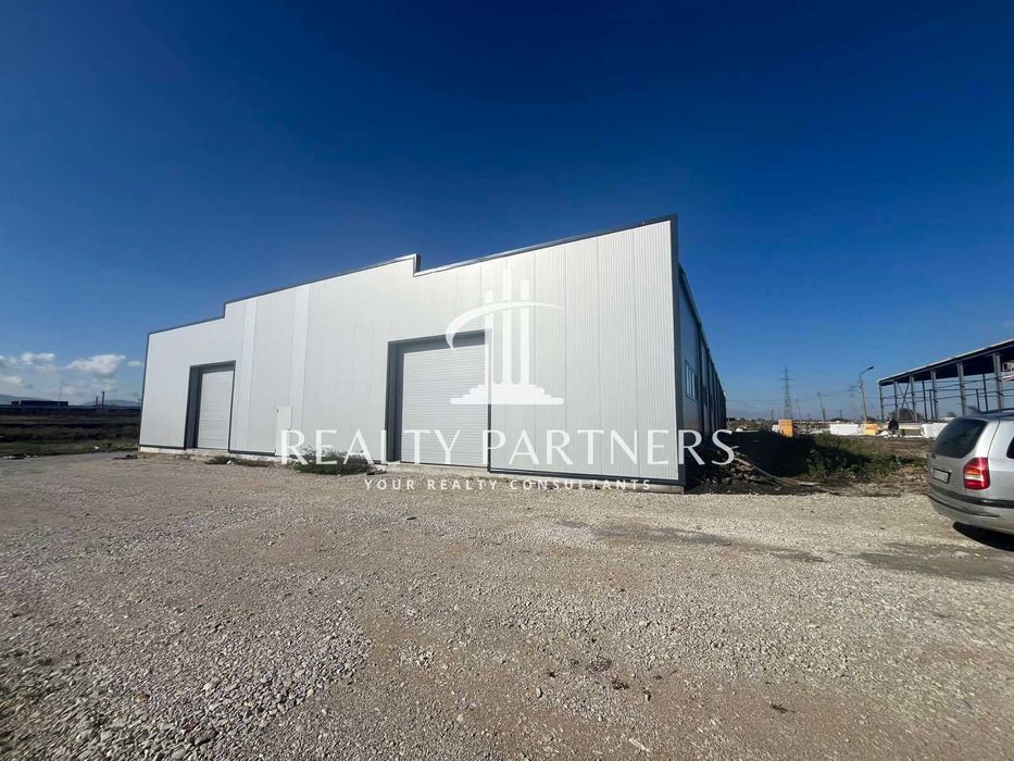 Продава склад – кв. Връбница 2, гр. София