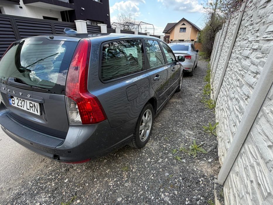 Volvo v50 facelift