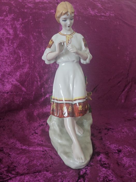 Продам статуэтку