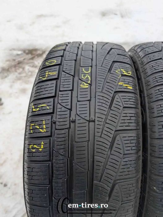 SET 2 Anvelope Iarna 225/40 R18 PIRELLI Sottozero Winter 240 serie 2 9