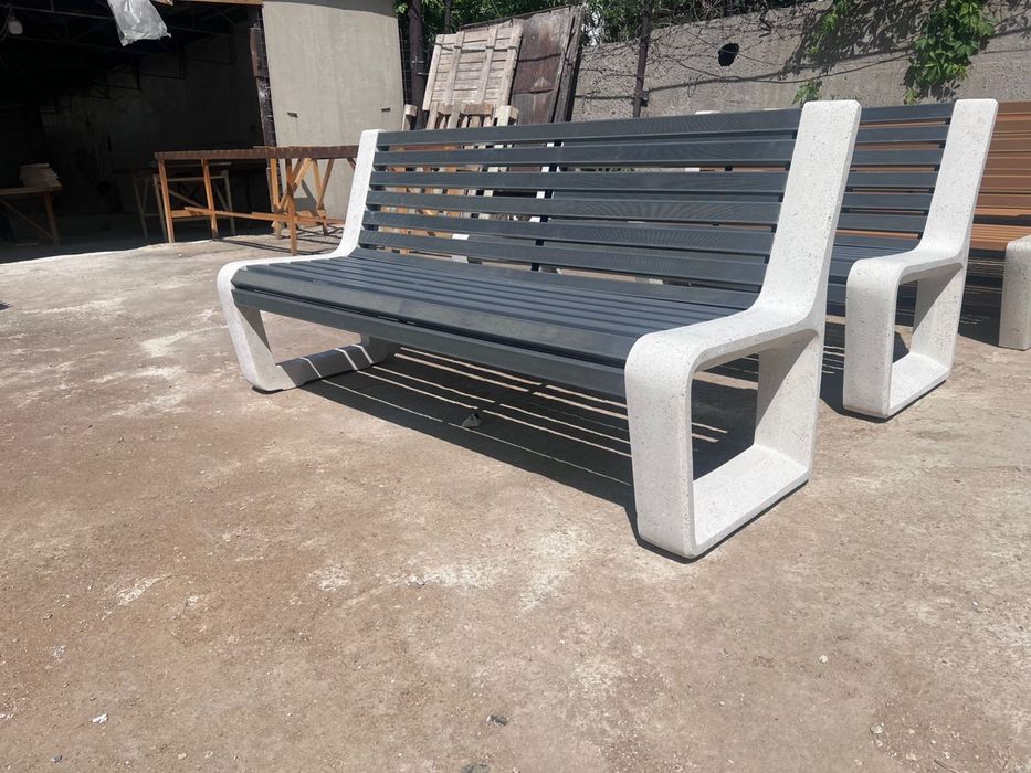 Скамейки вазоны урны мрамор