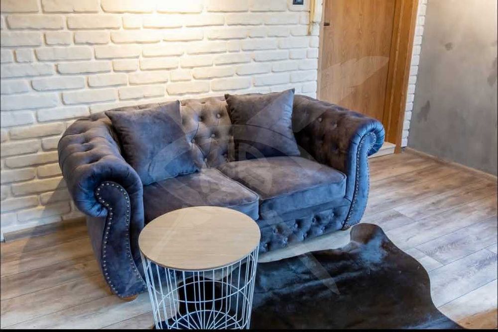 Дава се под наем Двустаен апартамент в Варна, Център - 37 кв.м за 398.82 € - Снимка #2