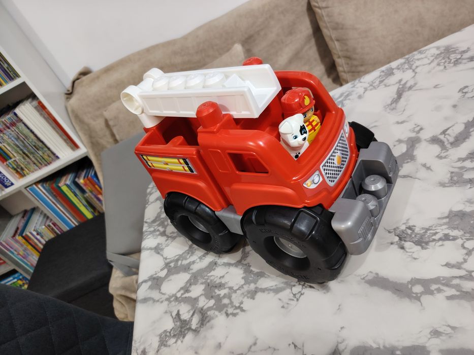 Конструктор  Fisher price и Mega bloks